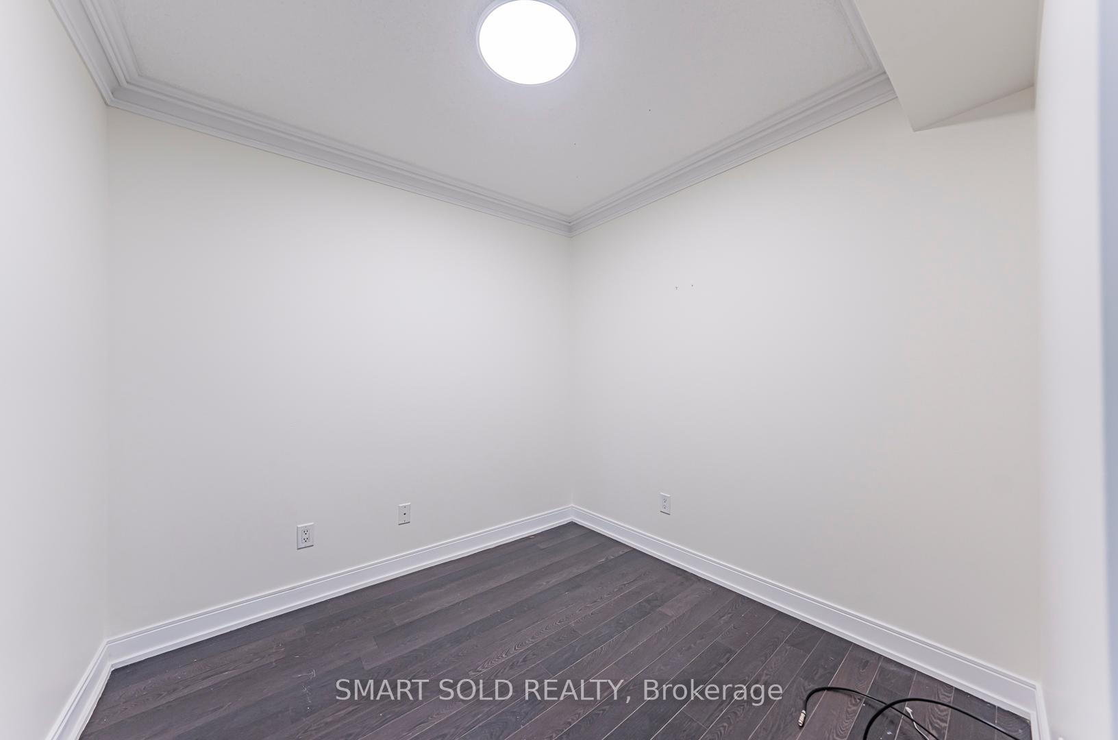 3 Bedrooms Condo at 238 Bonis, Toronto For sale