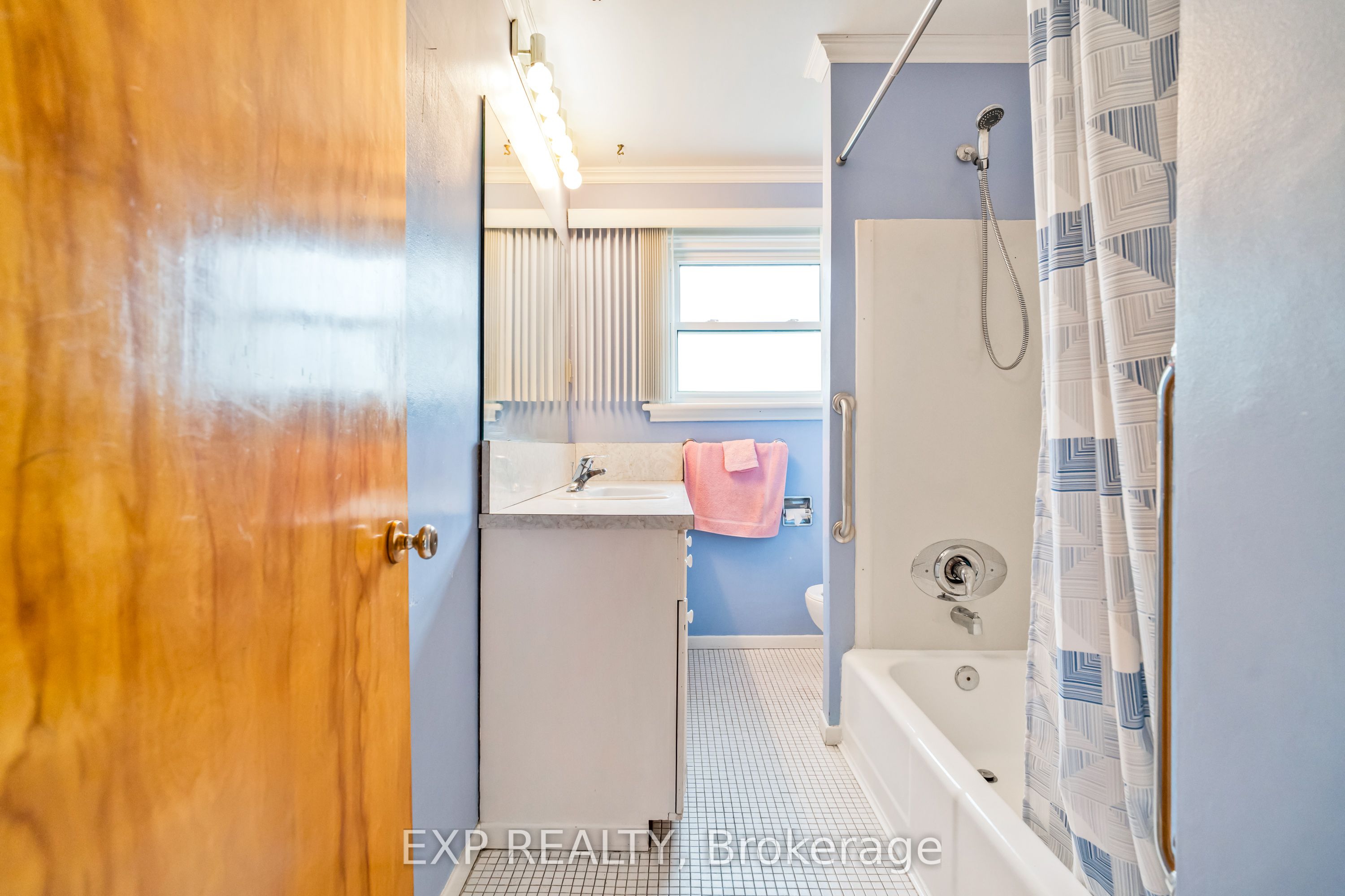 18 Brookdale Avenue