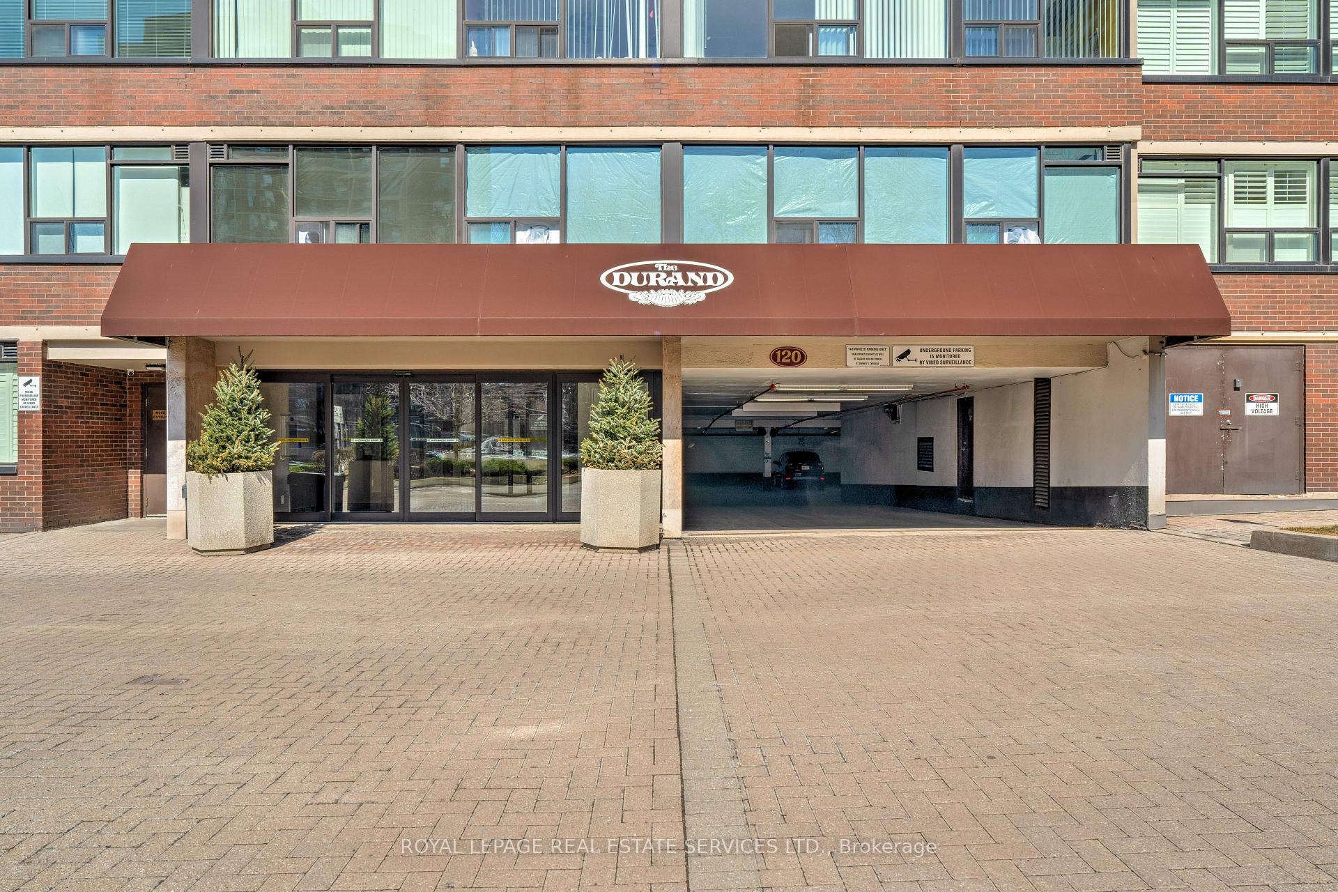 2 Bedrooms Condo at 120 Duke,  Hamilton For sale