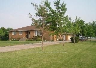 241 County Rd  42, Lakeshore, ON N0R 1K0