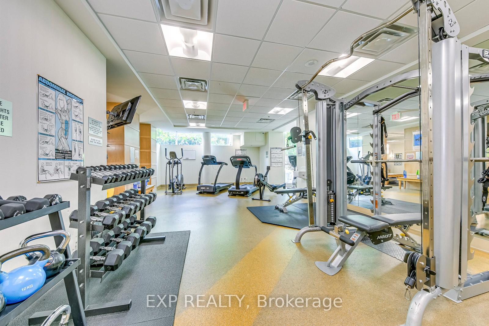 3 Bedrooms Condo at 1055 Southdown, Mississauga For sale