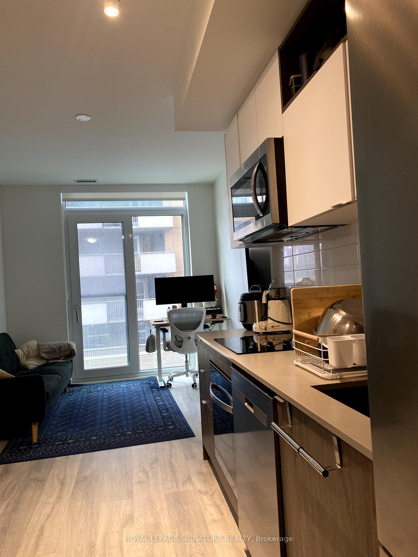 Listing image