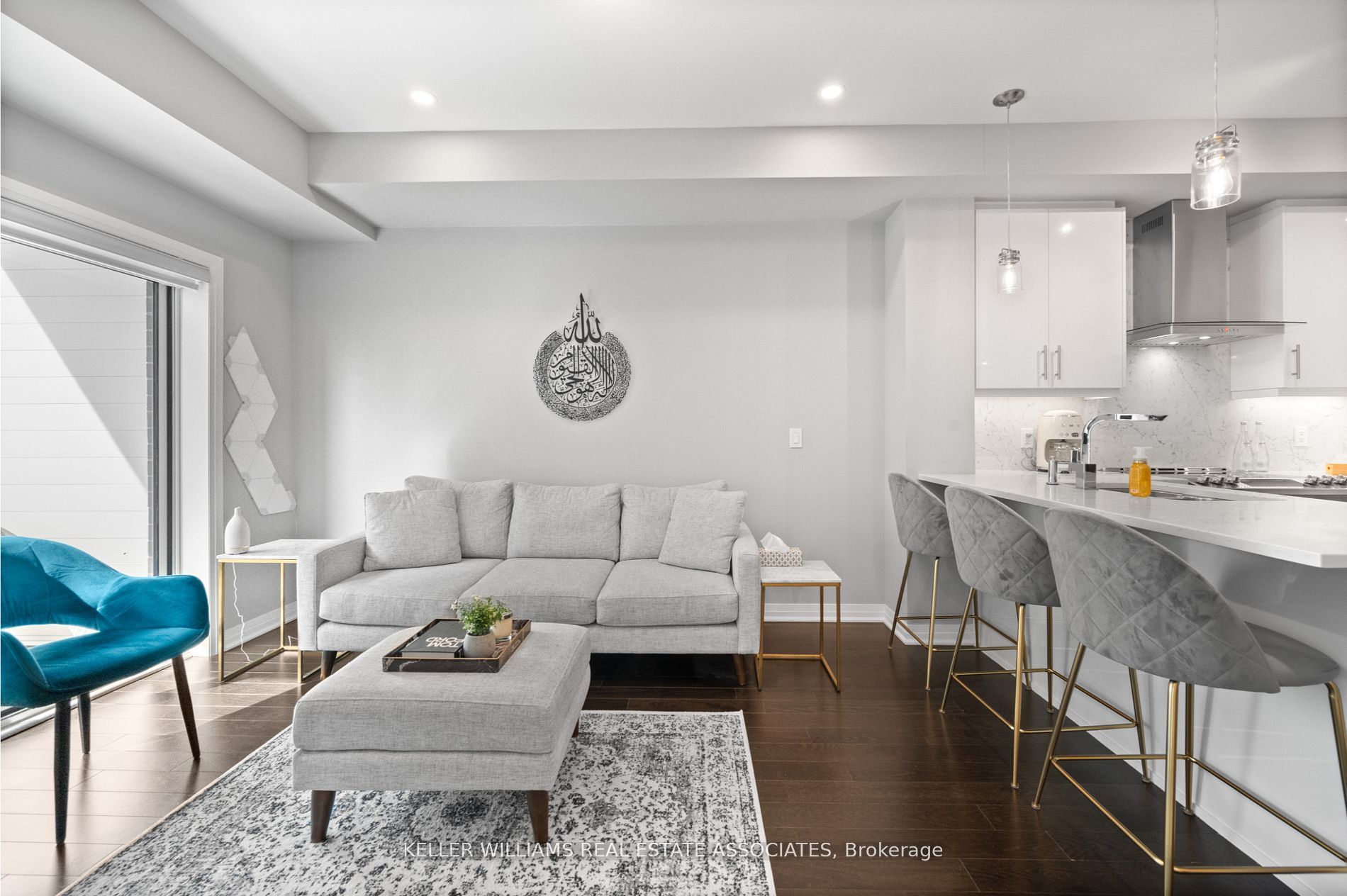 128 Grovewood Common, #226