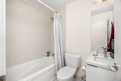 8 Eglinton Avenue E 5807