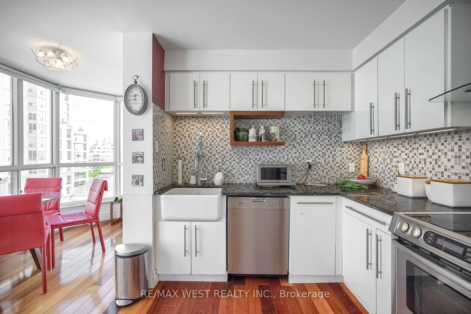 2285 Lake Shore Boulevard W, #602
