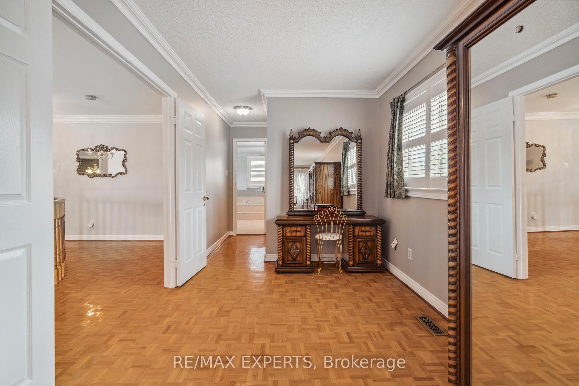 3623 East Park Court