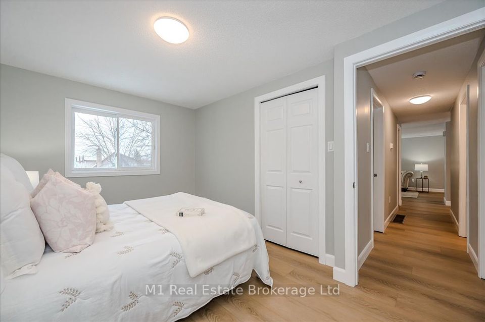 130 Freshmeadow Way