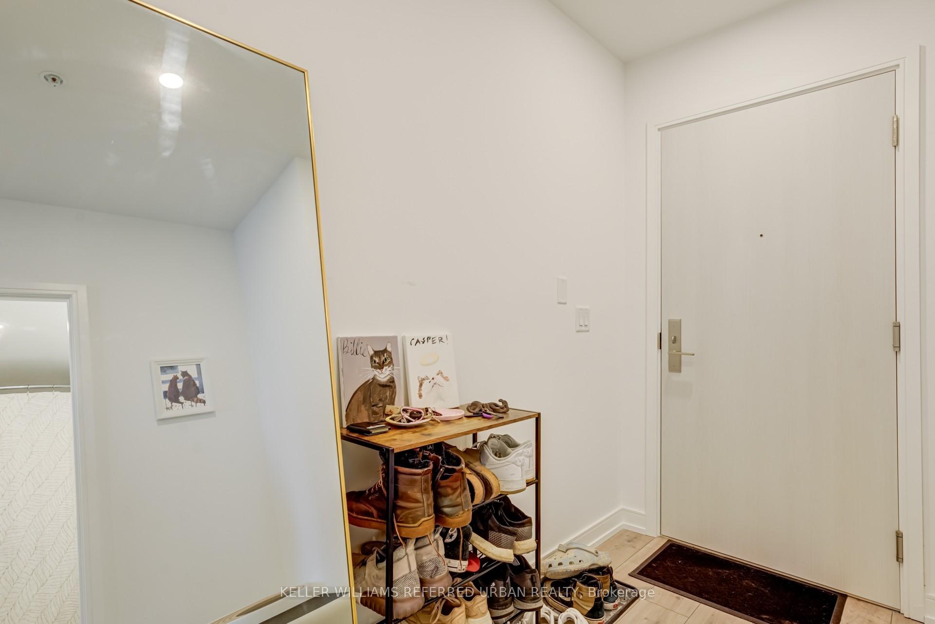 2 Bedrooms Condo at 30 Samuel Wood, Toronto For sale