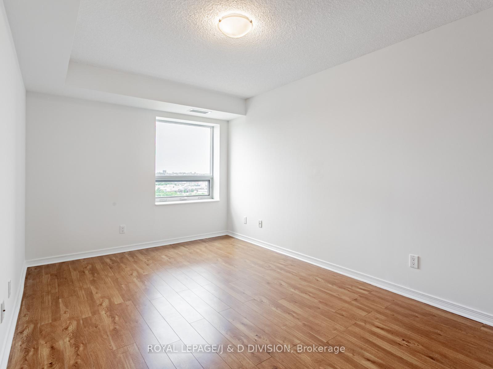 3 Bedrooms Condo at 60 Heintzman, Toronto For sale
