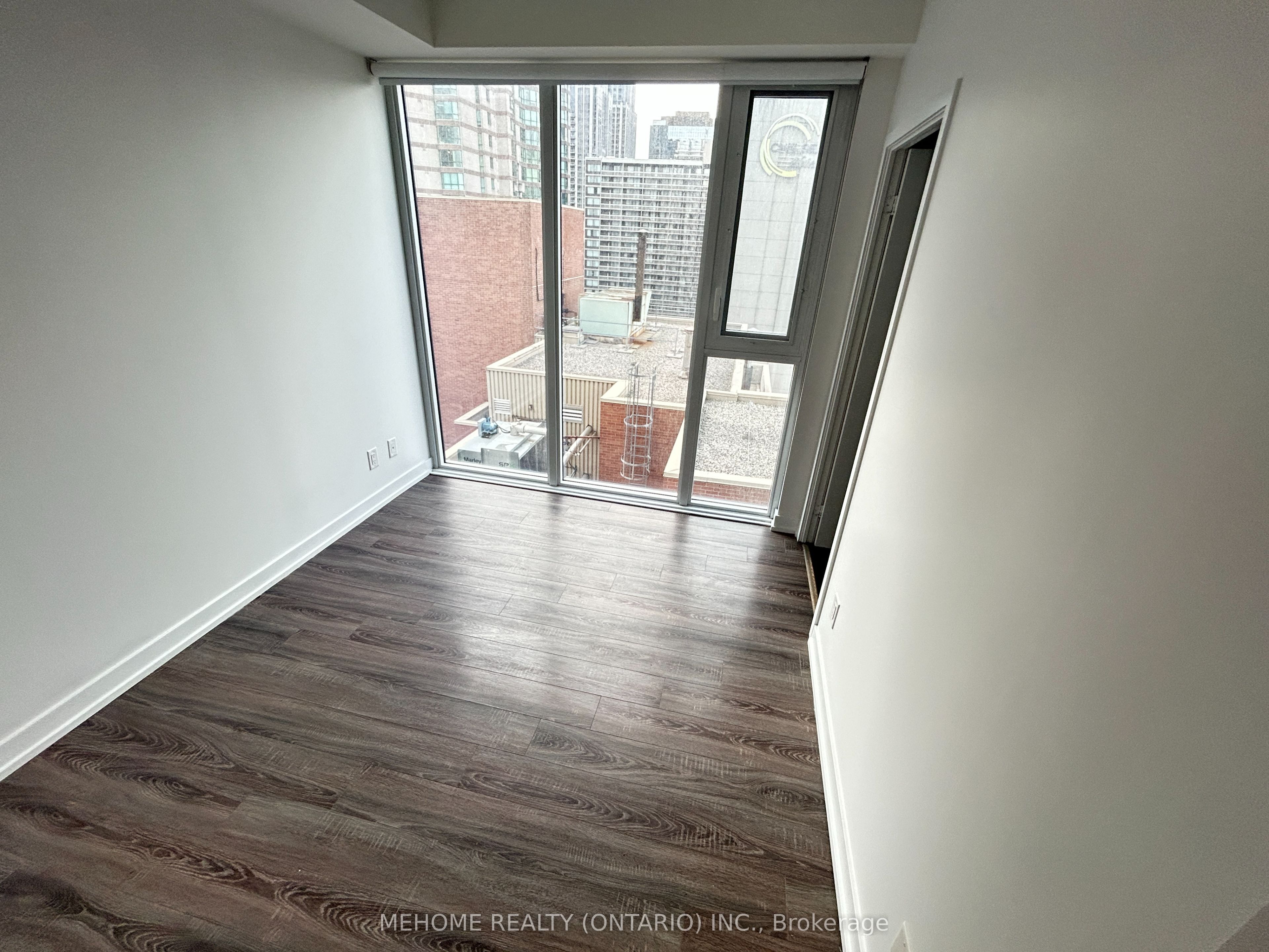 20 Edward Street, #1616