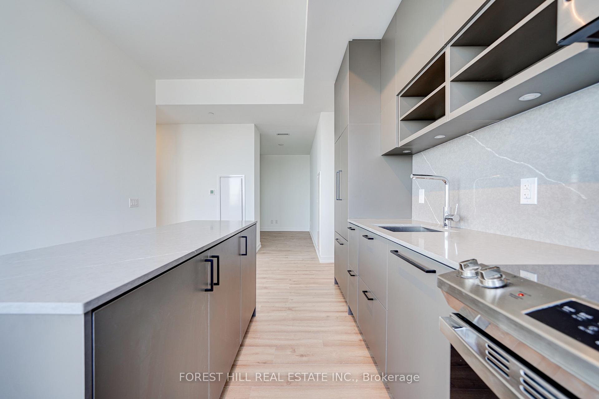 3 Bedrooms Condo at 135 East Liberty, Toronto For sale
