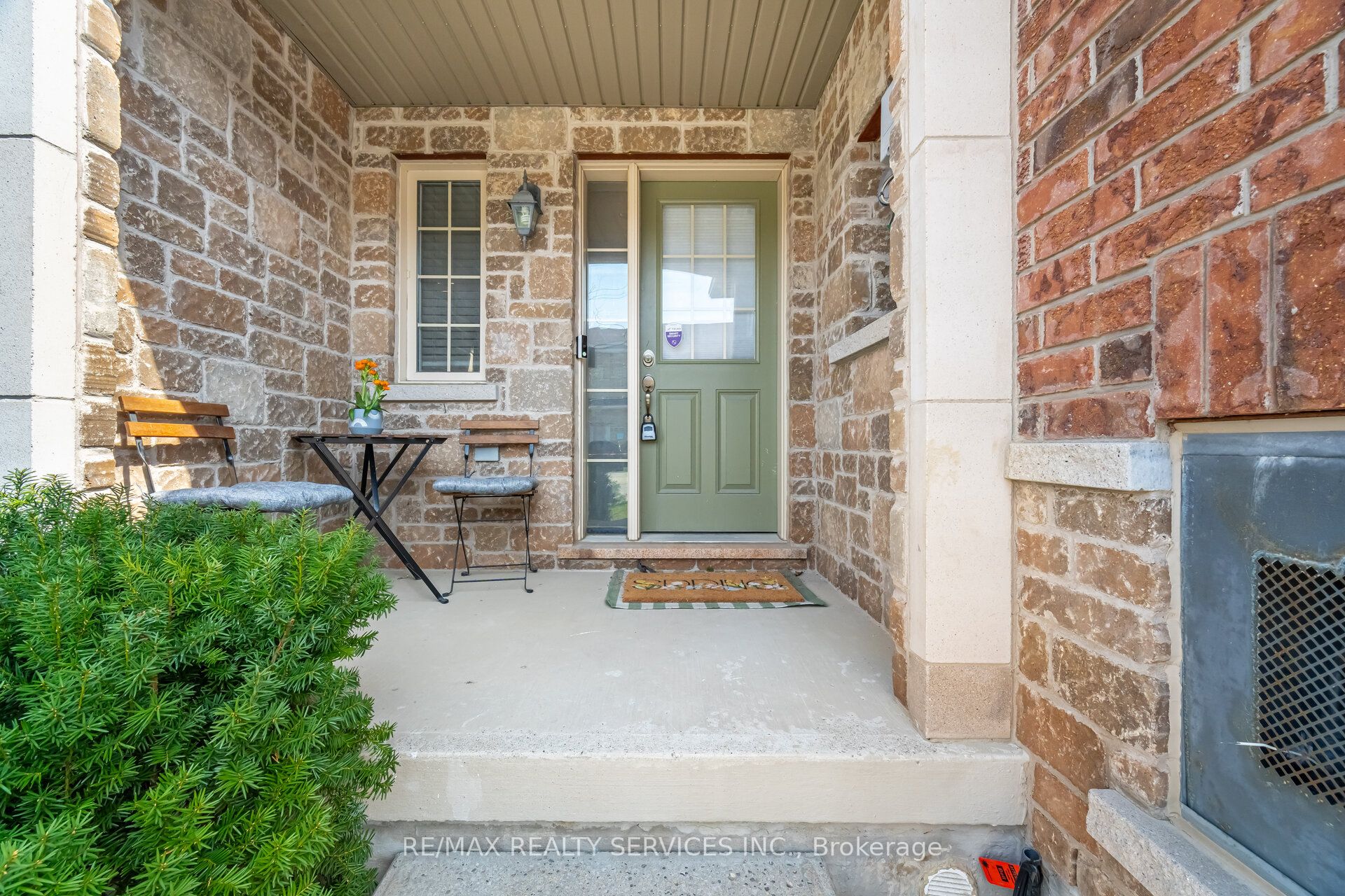 21 Cedarbrook Road, Brampton, ON L6R 0W4