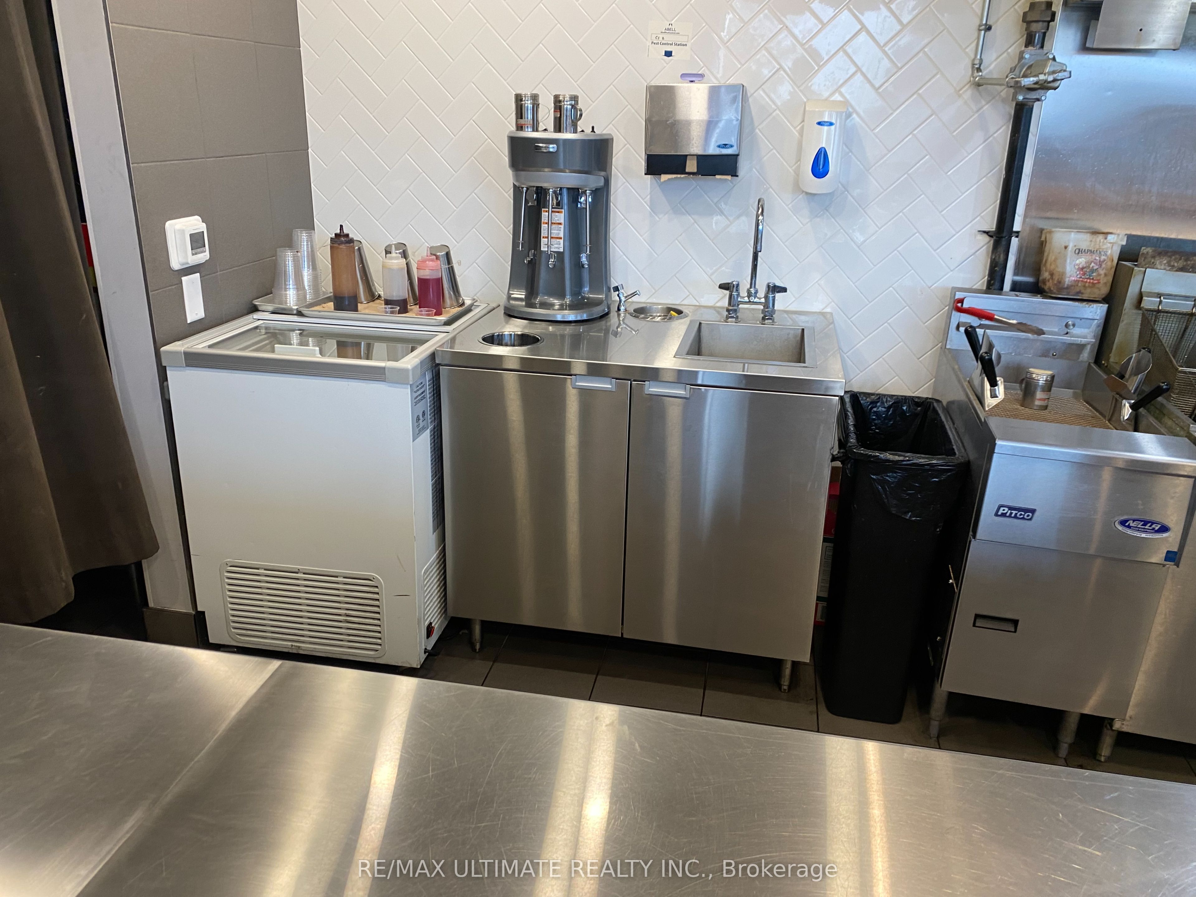 342 Bayfield Street, #1A