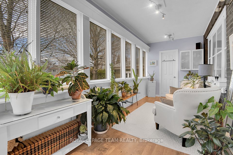 47 Windsor Drive, Brockville, ON K6V 3H7