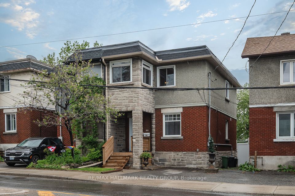 496 Parkdale