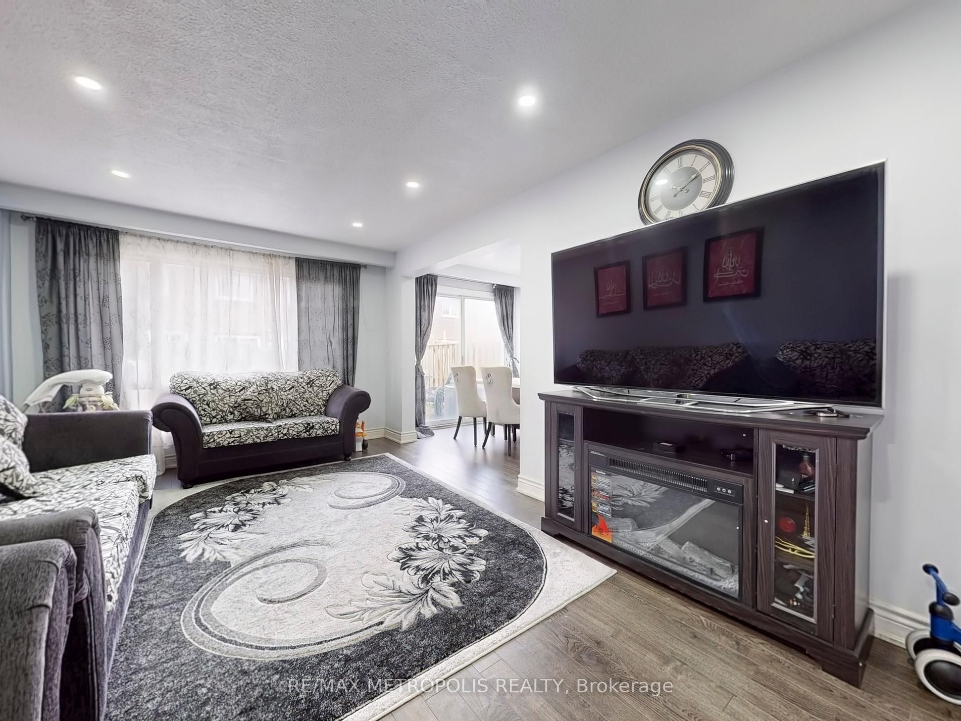 7033 Netherbrae Road, #8