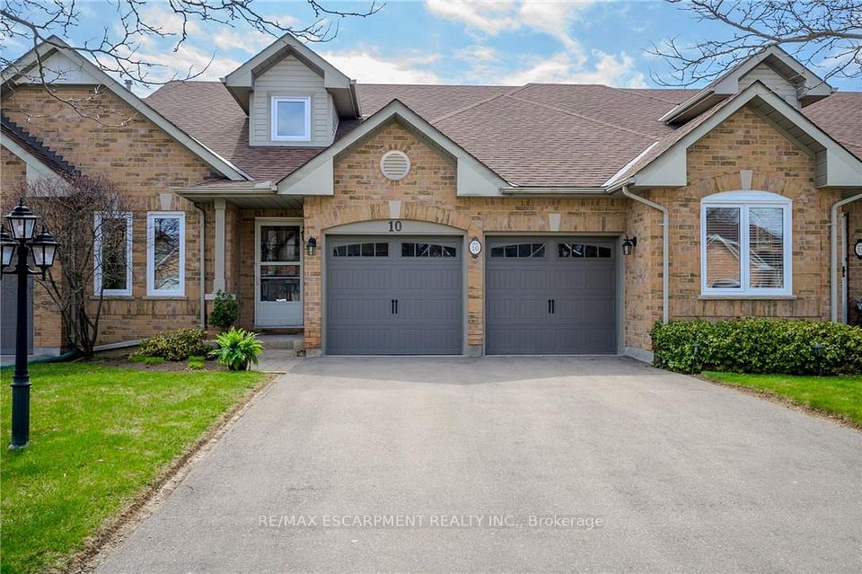 4275 Millcroft Park