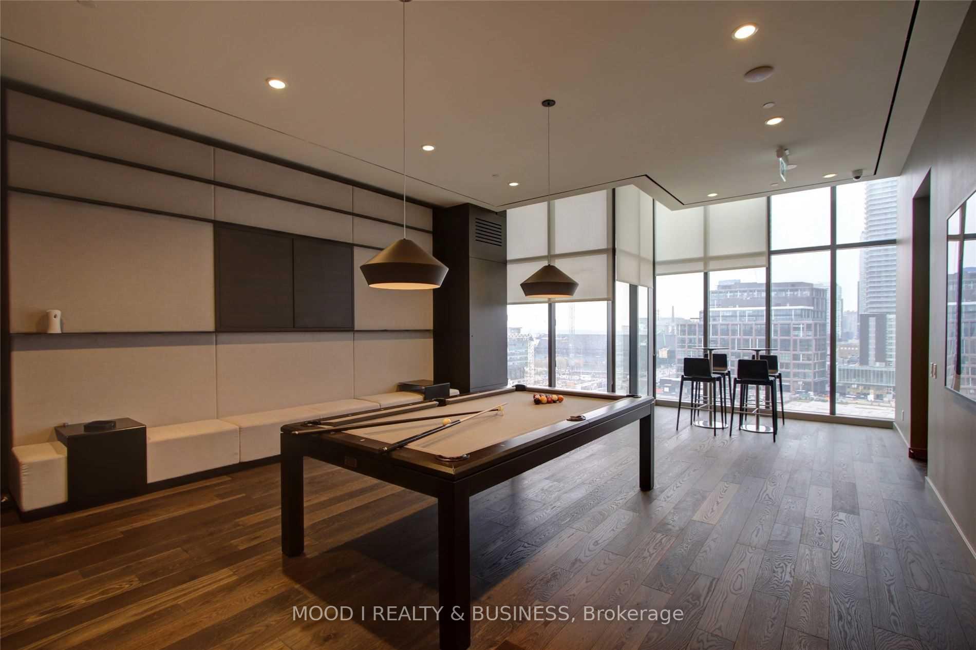 3 Bedrooms Condo at 12 Bonnycastle, Toronto For sale