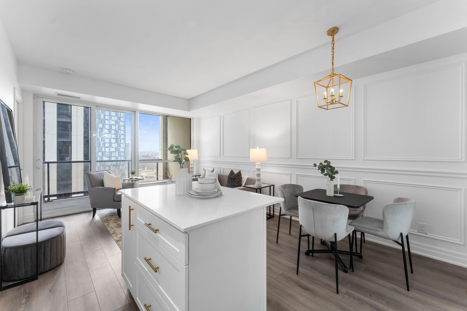 9075 Jane Street 1010