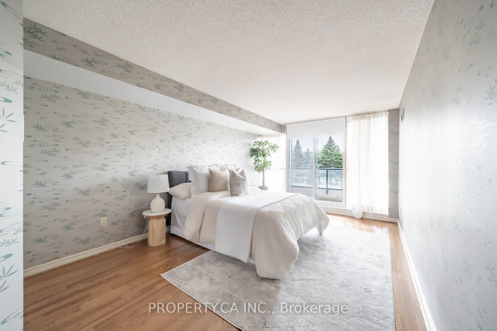 3 Bedrooms Condo at 7300 Yonge, Vaughan For sale