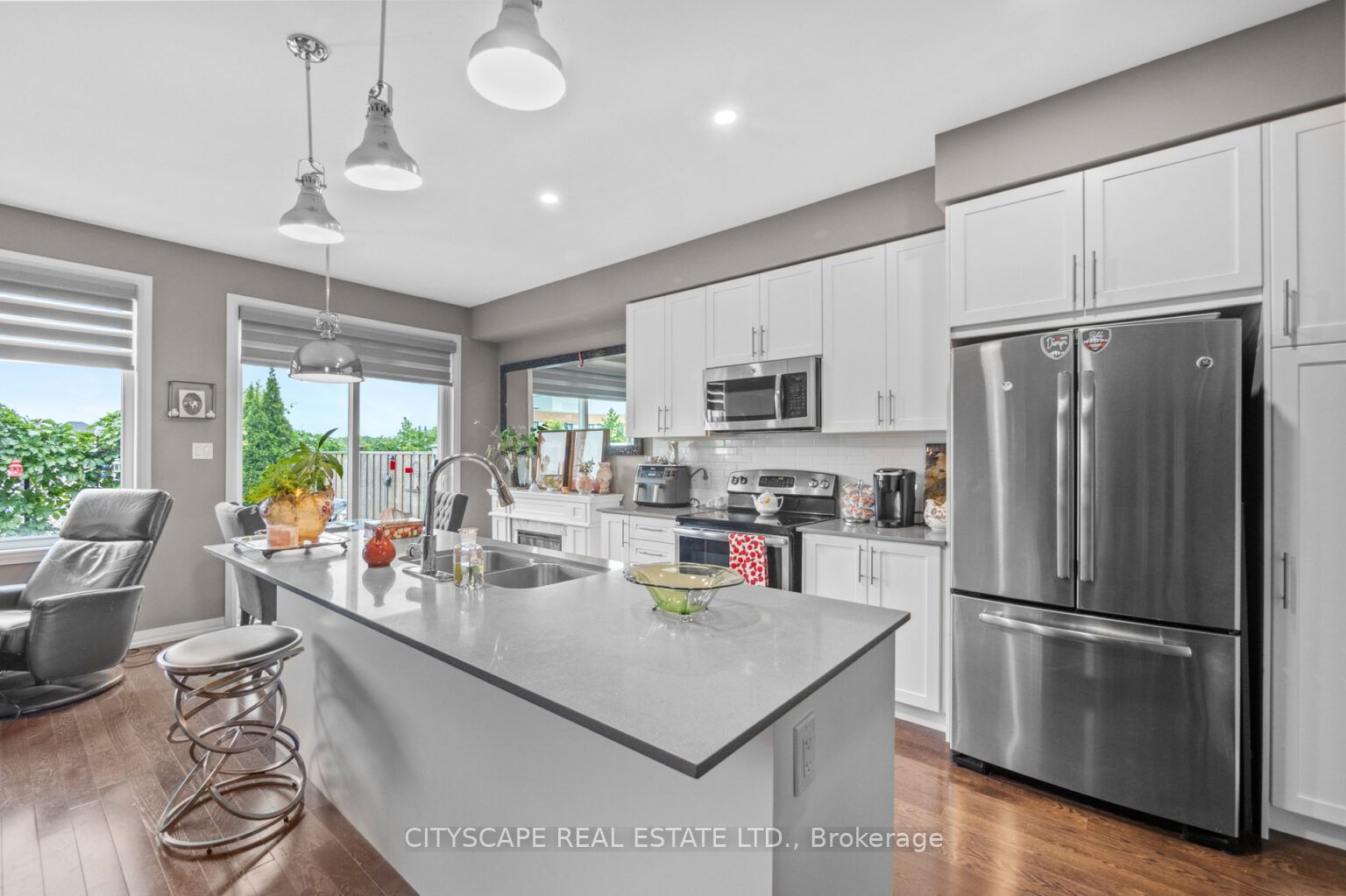765 Banks Crescent