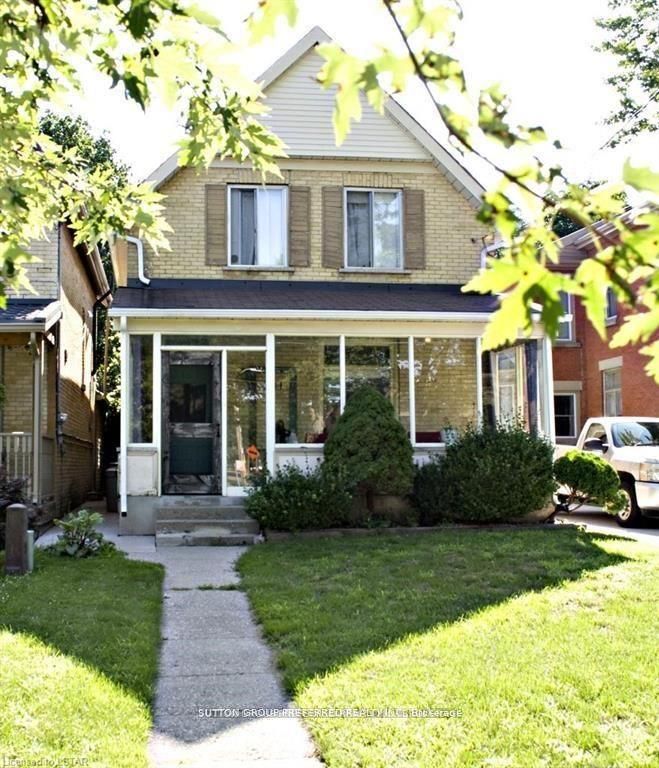 681 Colborne