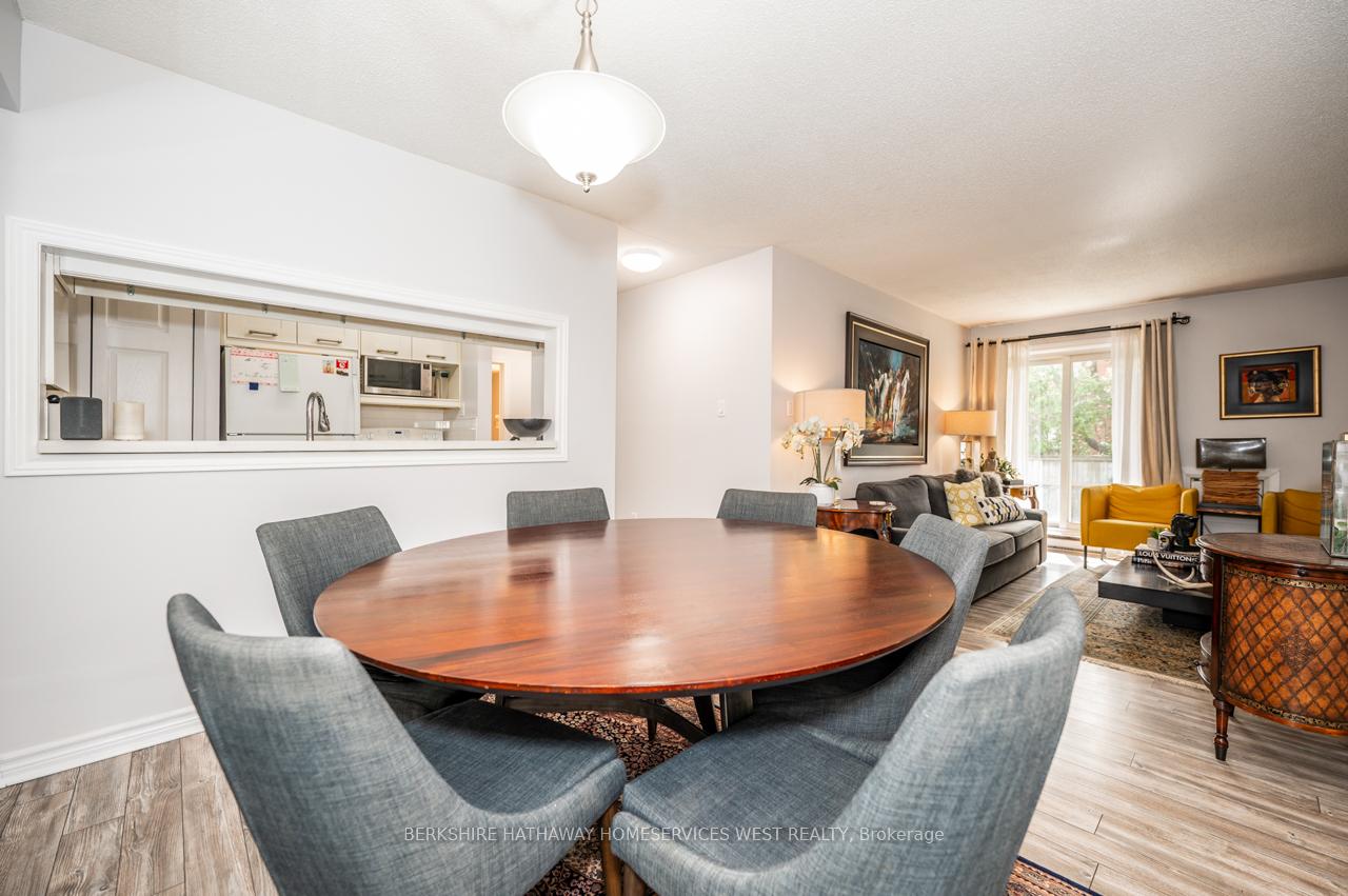 3 Bedrooms Condo at 1450 Glen Abbey,  Oakville For sale