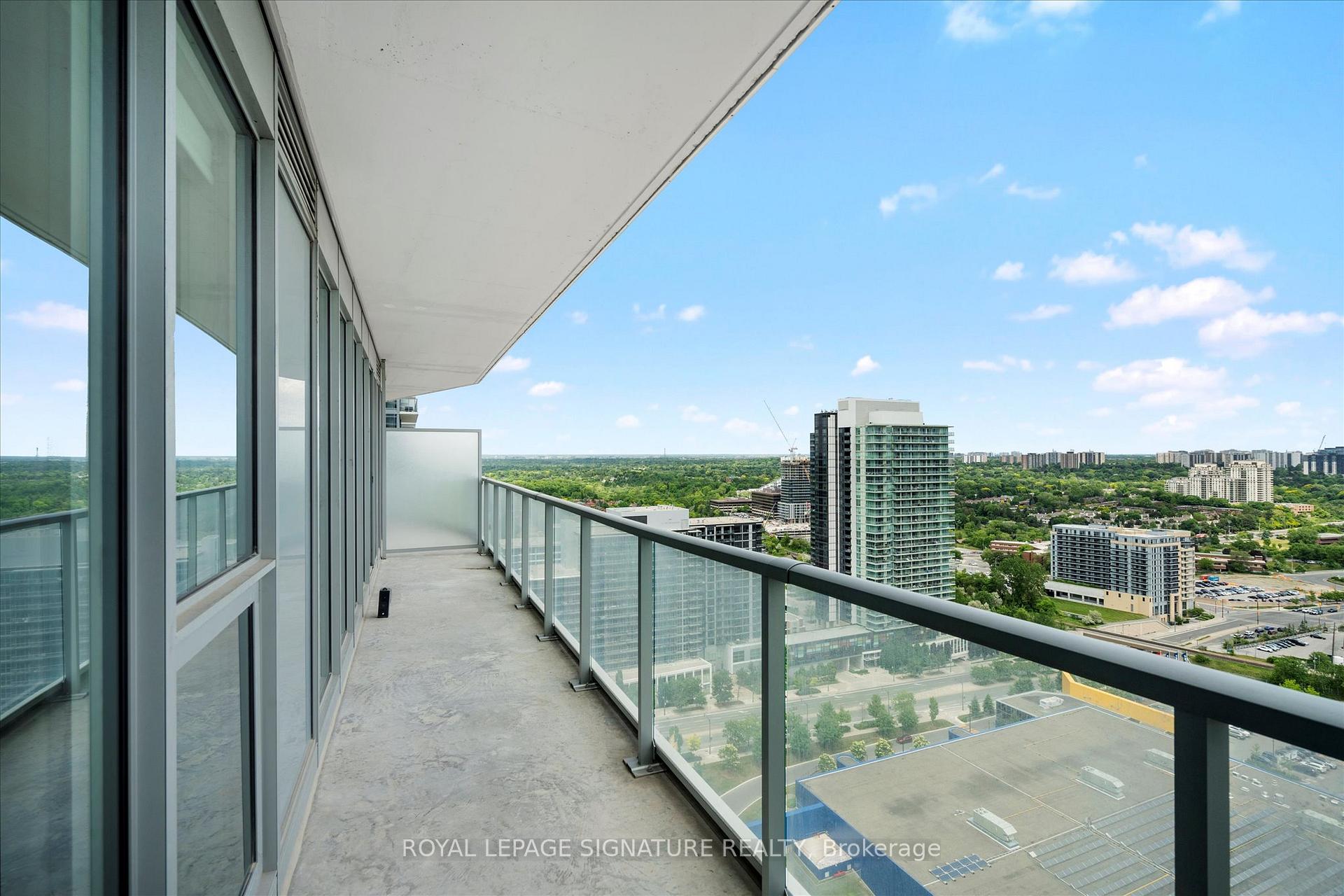 2 Bedrooms Condo at 117 McMahon, Toronto For sale