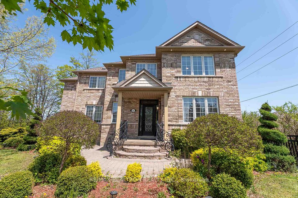 12 Edgevalley