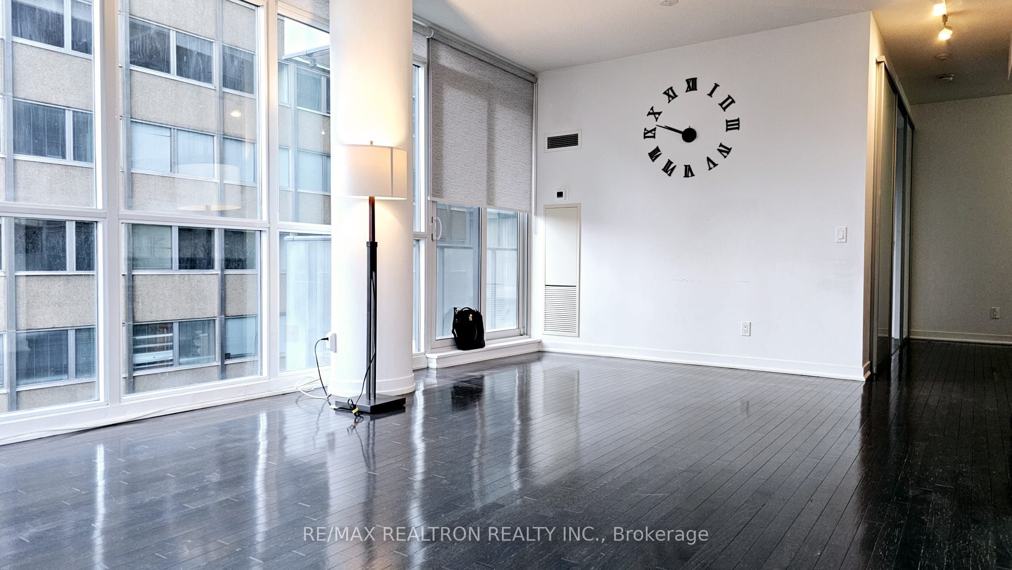 770 Bay Street, #712