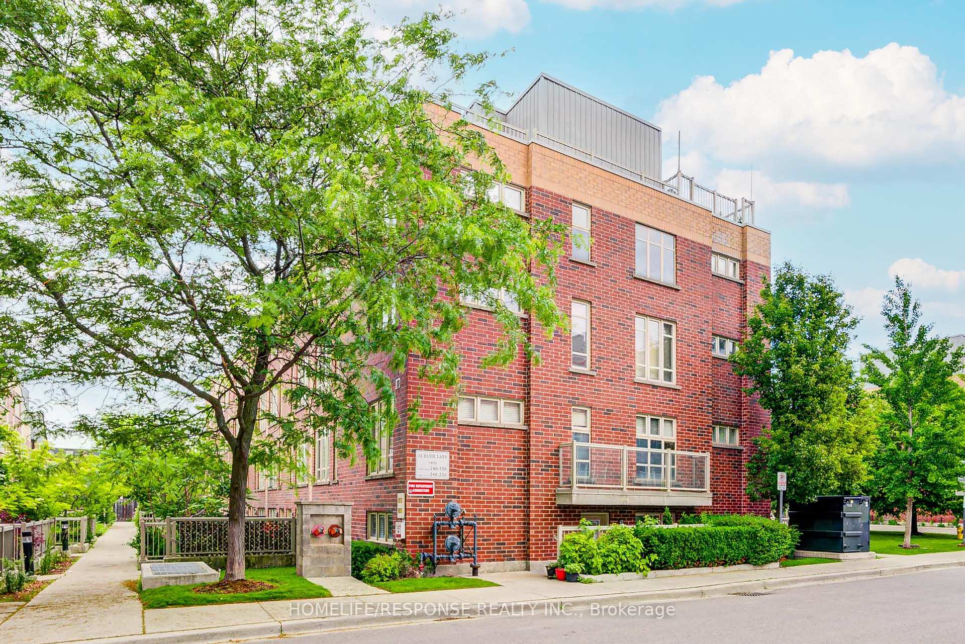 3 Bedrooms Condo at 35 Elsie, Toronto For sale