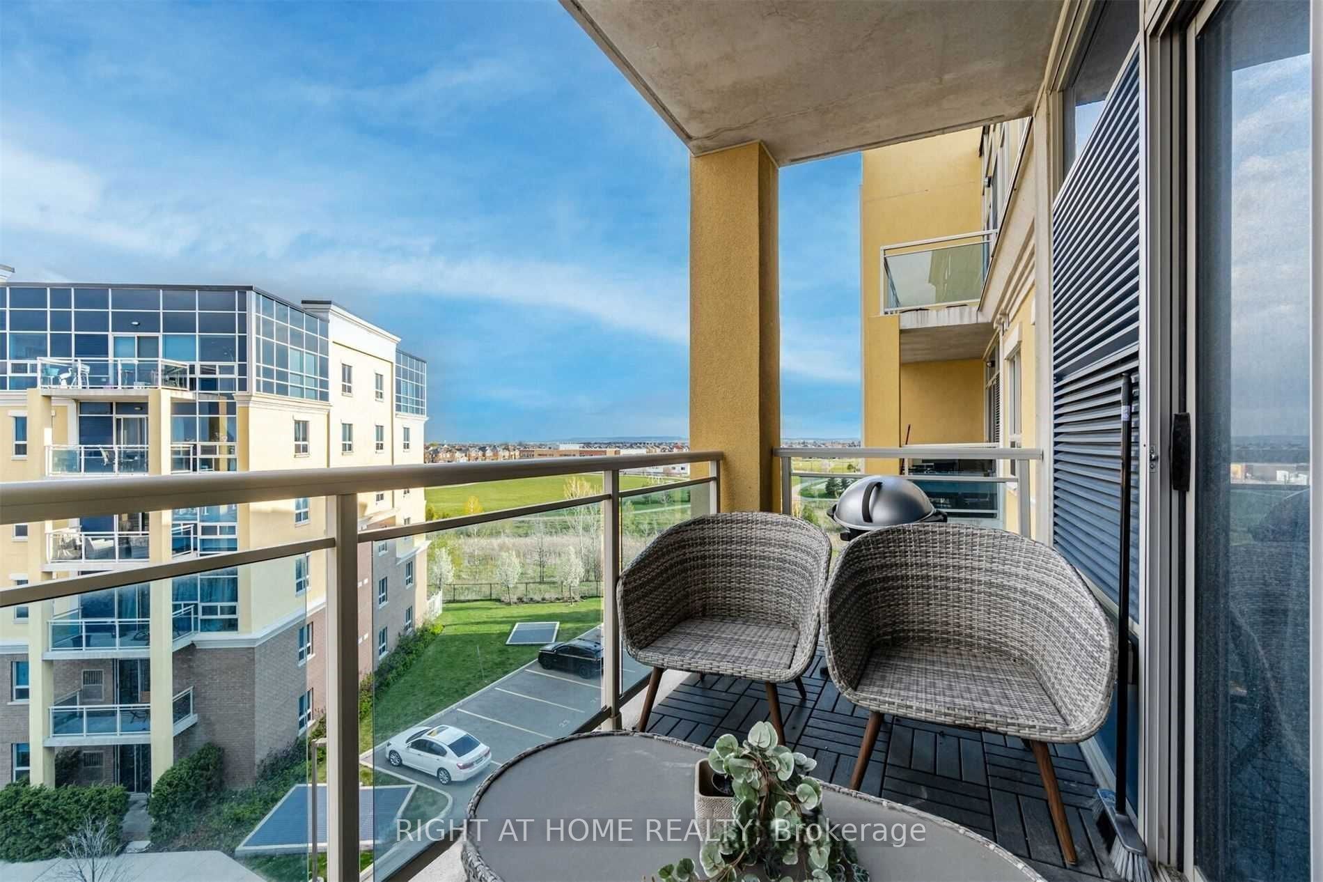 1421 Costigan Road, #512