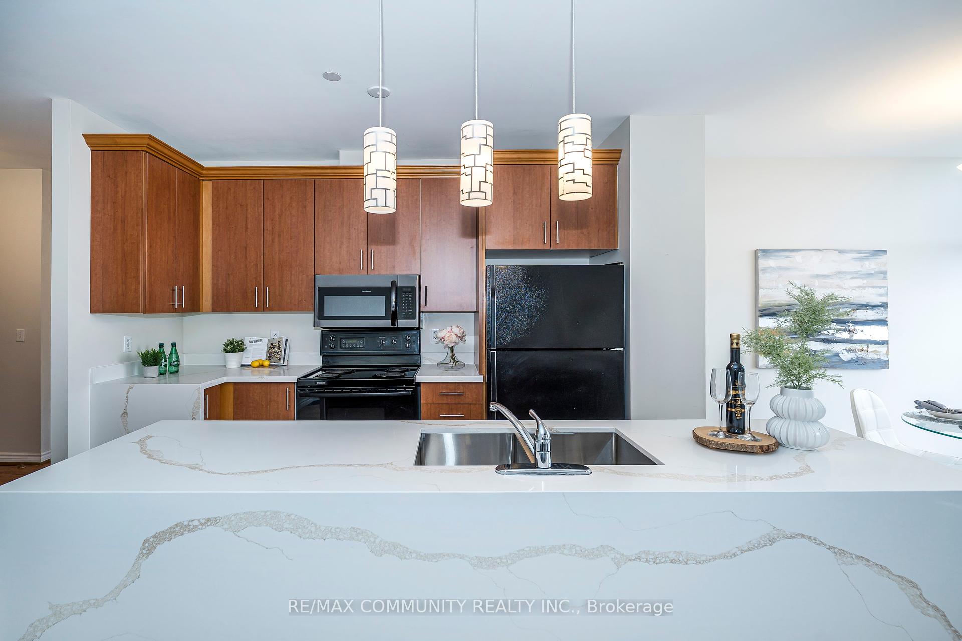1 Bedroom Condo at 980 Yonge,  Toronto For sale