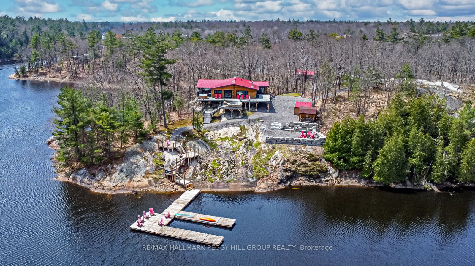 83 Walkway Road, Georgian Bay, ON L0K 1S0