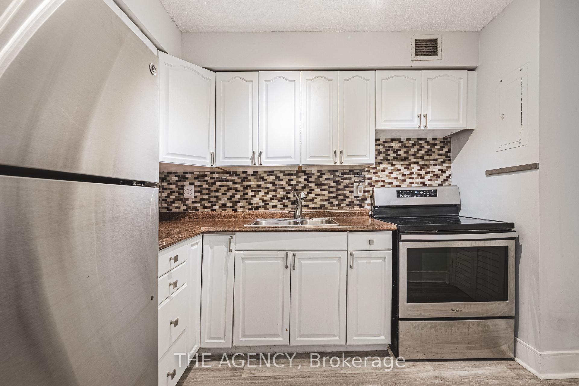 1 Bedroom Condo at 975 Warwick, Burlington For sale