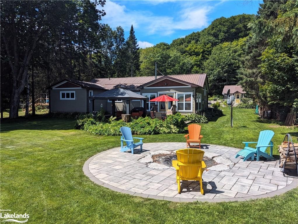 1169 CROOKED HOUSE Road Minden Hills Ontario K0M 2K0