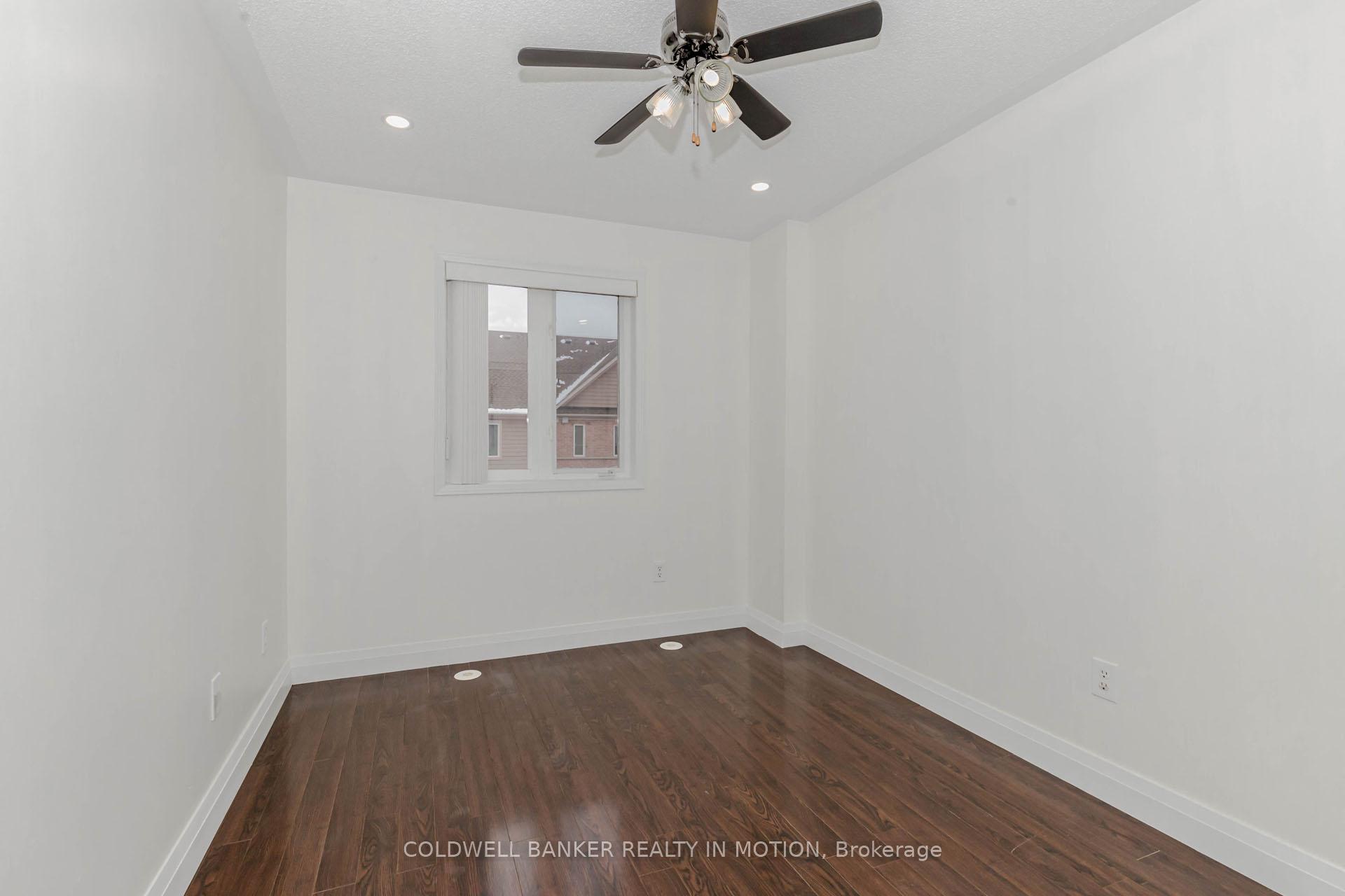 2 Bedrooms Condo at 4975 Southampton, Mississauga For sale