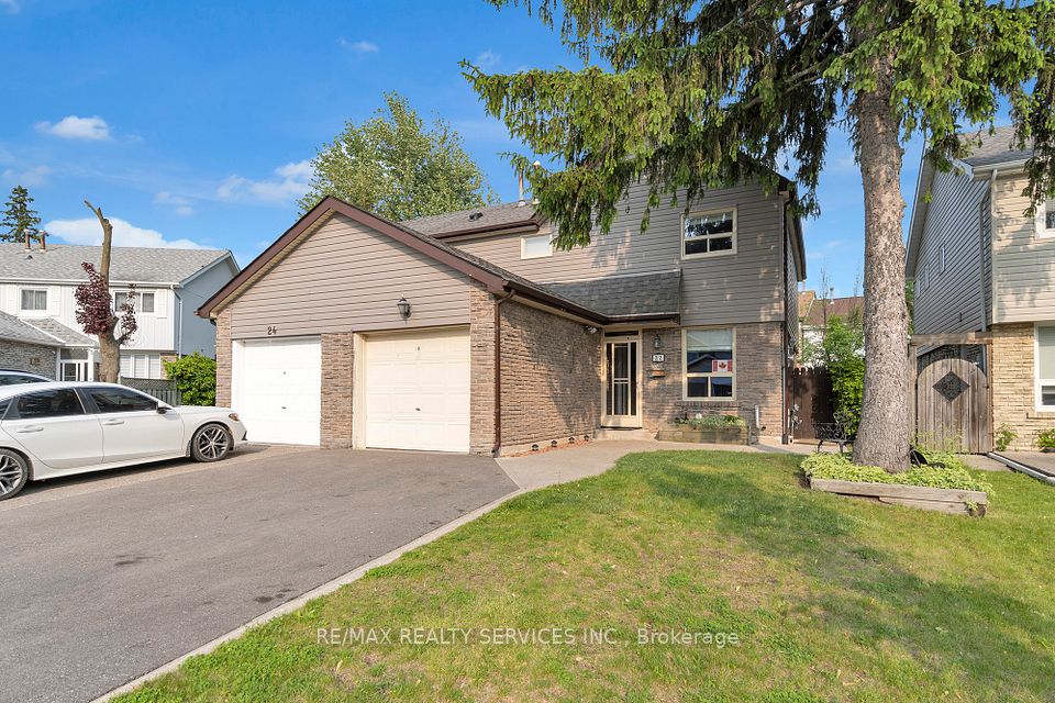22 Nottawasaga Crescent, Brampton, ON L6Z 1B9