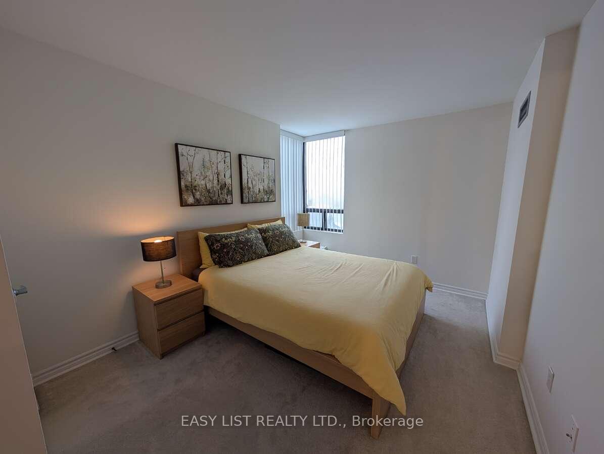 2 Bedrooms Condo at 117 Gerrard, Toronto For sale