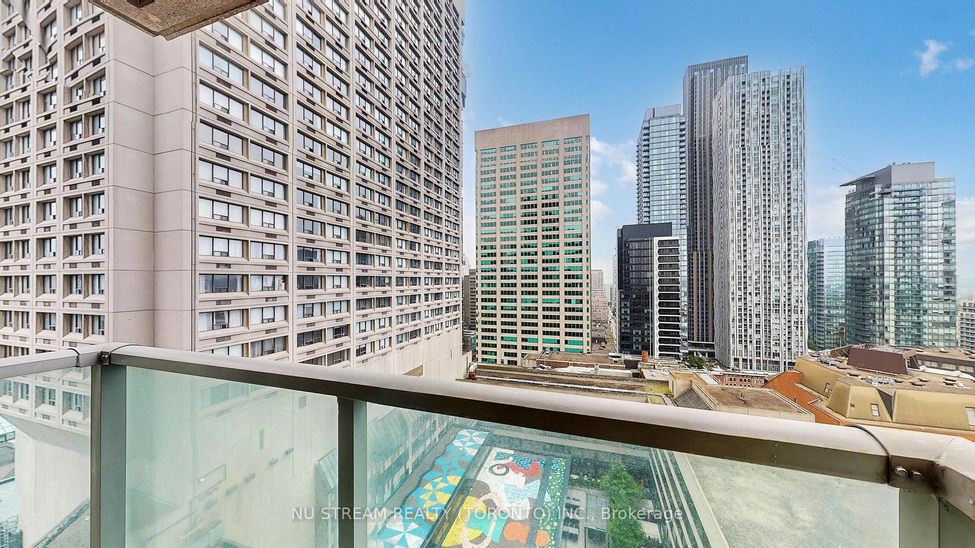 1 Bedroom Condo at 8 Park, Toronto For sale