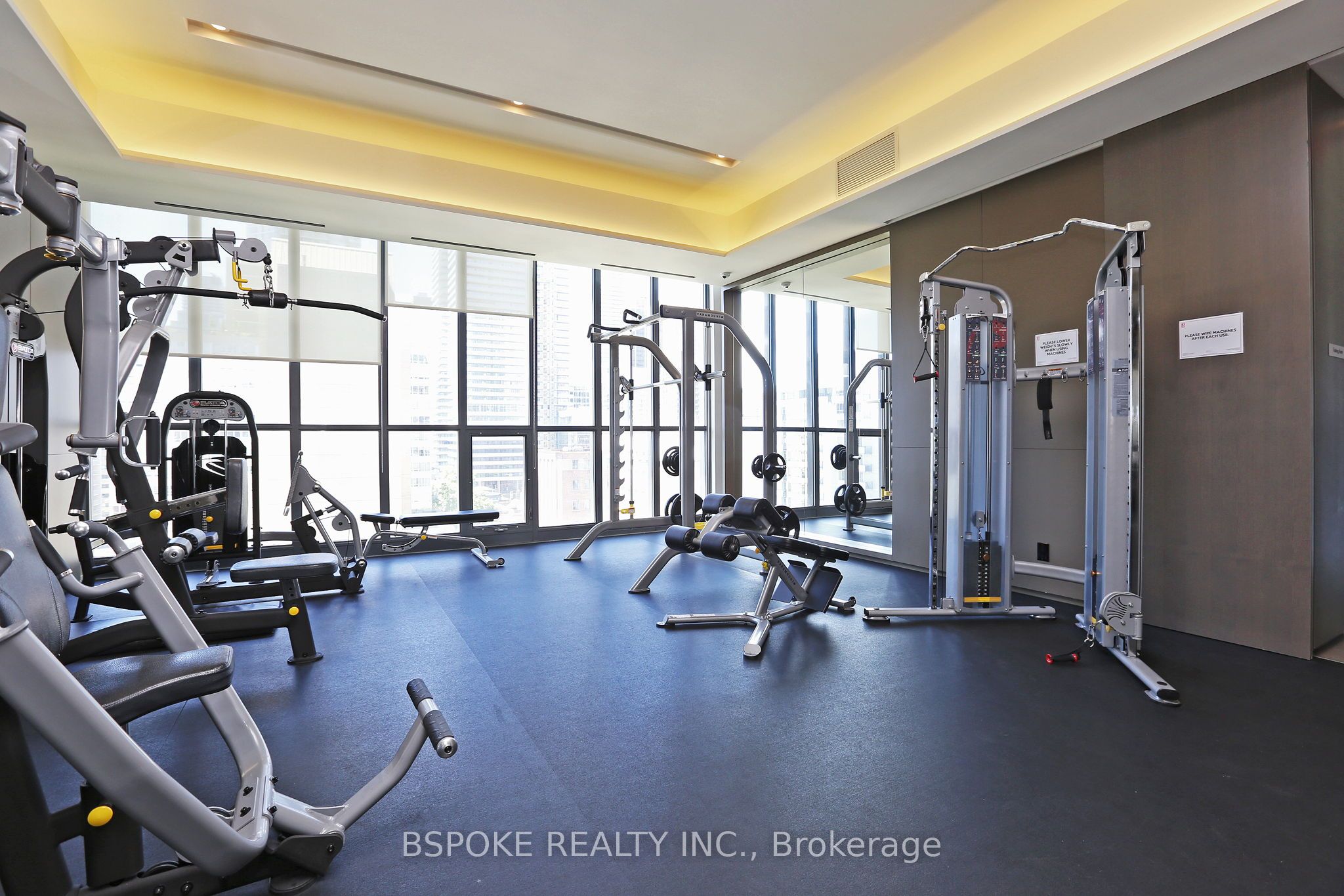 101 Charles Street E, #4402