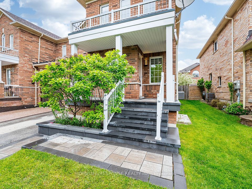 5905 MANZANILLO Crescent, Mississauga, ON L5M 6X6
