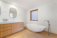 34 Coulson Avenue B