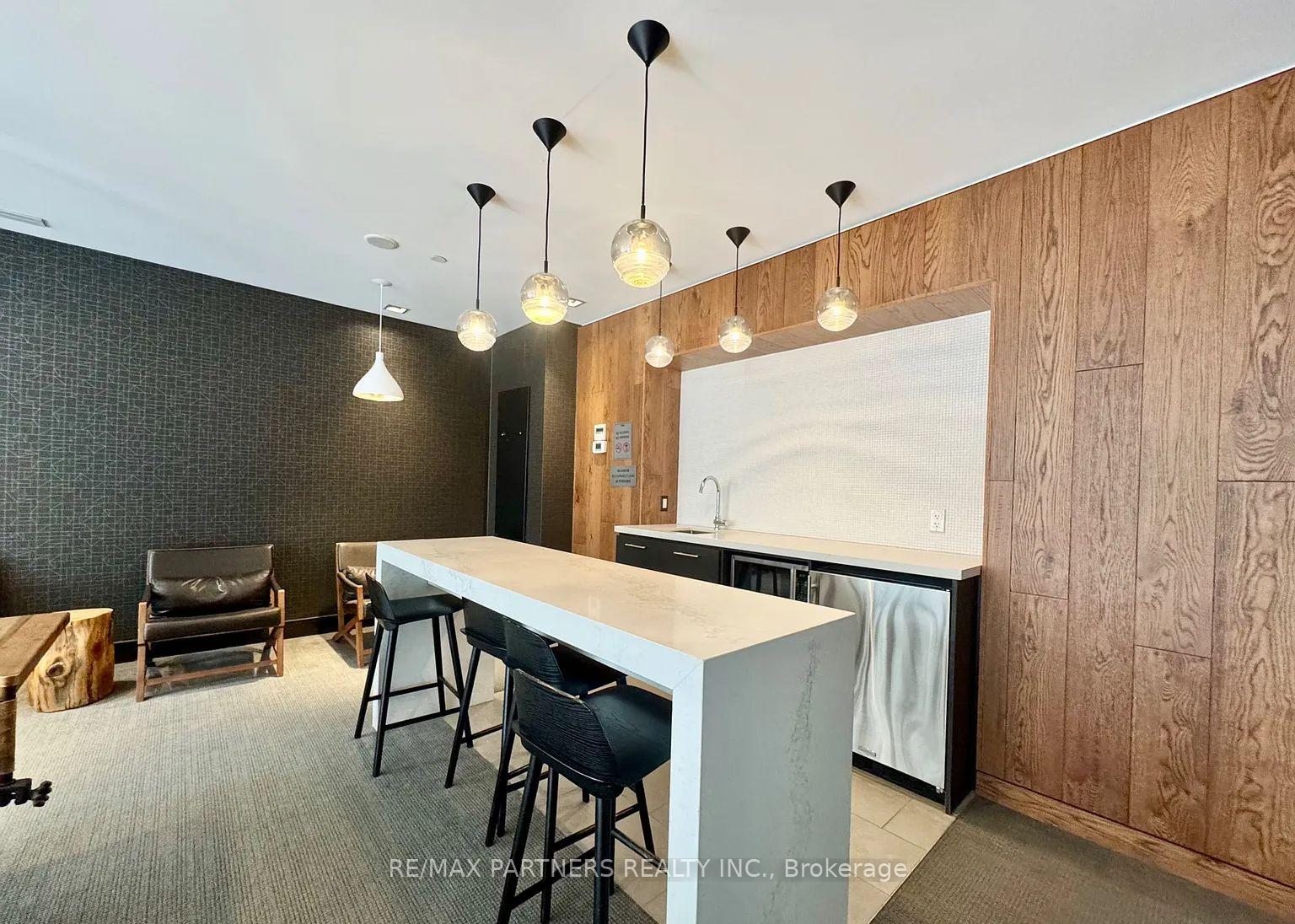 2 Bedrooms Condo at 435 Richmond, Toronto For sale