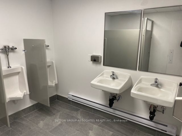 https://trreb-image.ampre.ca/yypE_6yD-kWFOQx79w4xIWW-Sjj7IGEpkMsVcLu8J8g/rs:fit:960:960/wm:.5:so:0:50:.4/wmsh:10/wmt:PHNwYW4gZm9yZWdyb3VuZD0nd2hpdGUnIGZvbnQ9JzY4Jz5TVVRUT04gR1JPVVAtQVNTT0NJQVRFUyBSRUFMVFkgSU5DLiwgQnJva2VyYWdlPC9zcGFuPg/L3RycmViL2xpc3RpbmdzLzQwLzk0Lzc3LzcyL3AvN2NjMGVmYWYtYjkzZi00ZGUwLWJkOWUtMWE0MDEyMDUxMWU0LmpwZWc.jpg