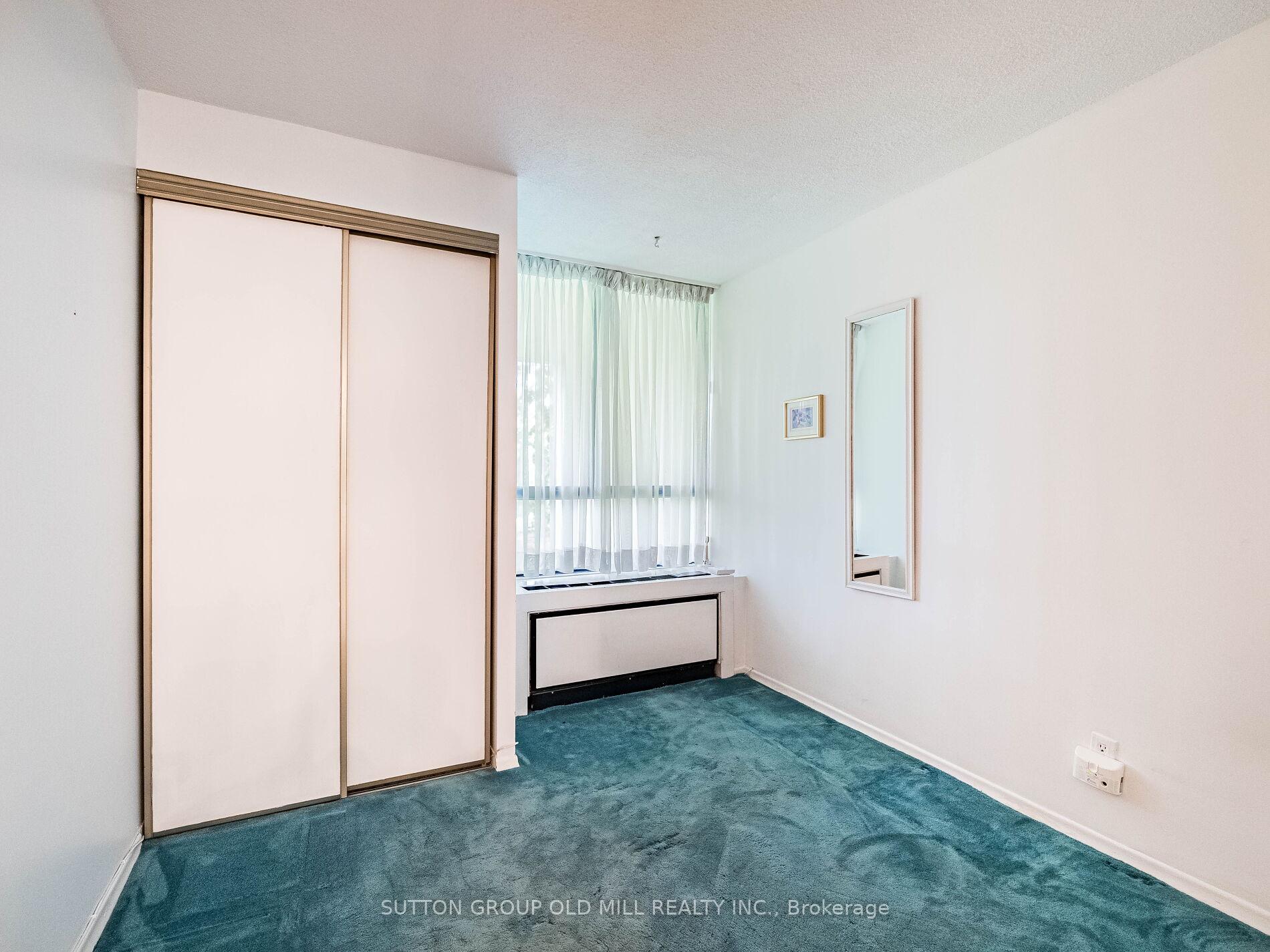 3 Bedrooms Condo at 288 Mill, Toronto For sale