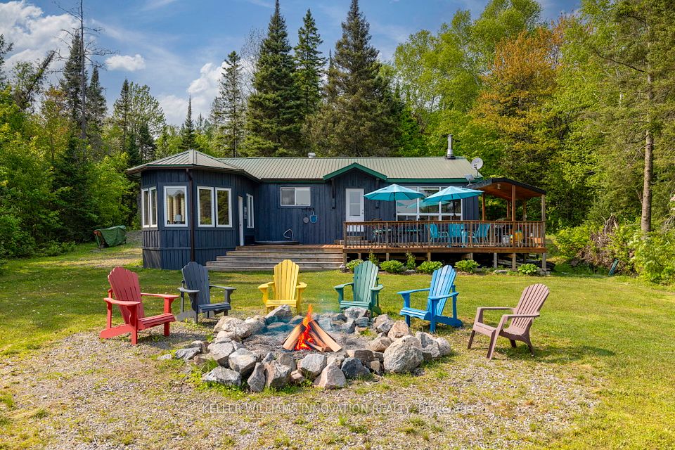 790 DEER LAKE