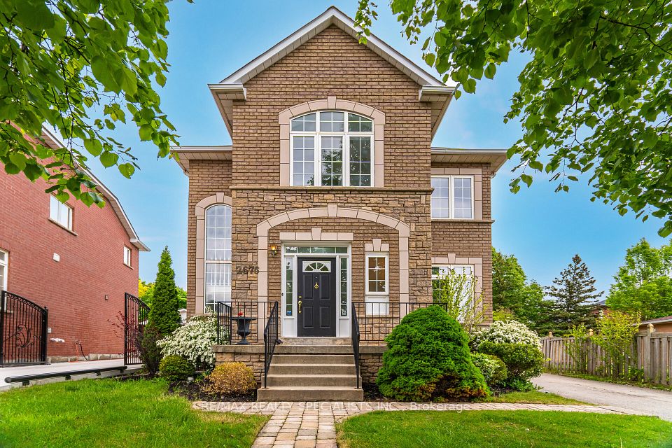 2676 Castle Hill