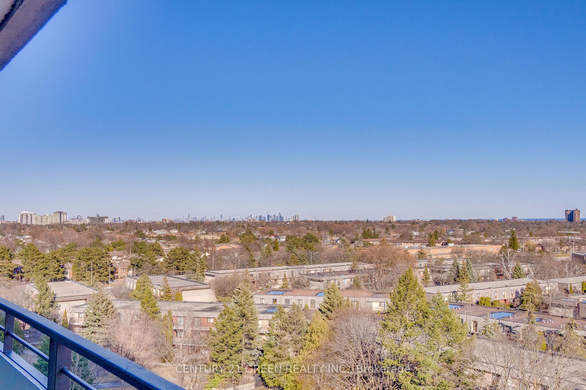 4 Bedrooms Condo at 1300 Mississauga Valleys, Mississauga For sale