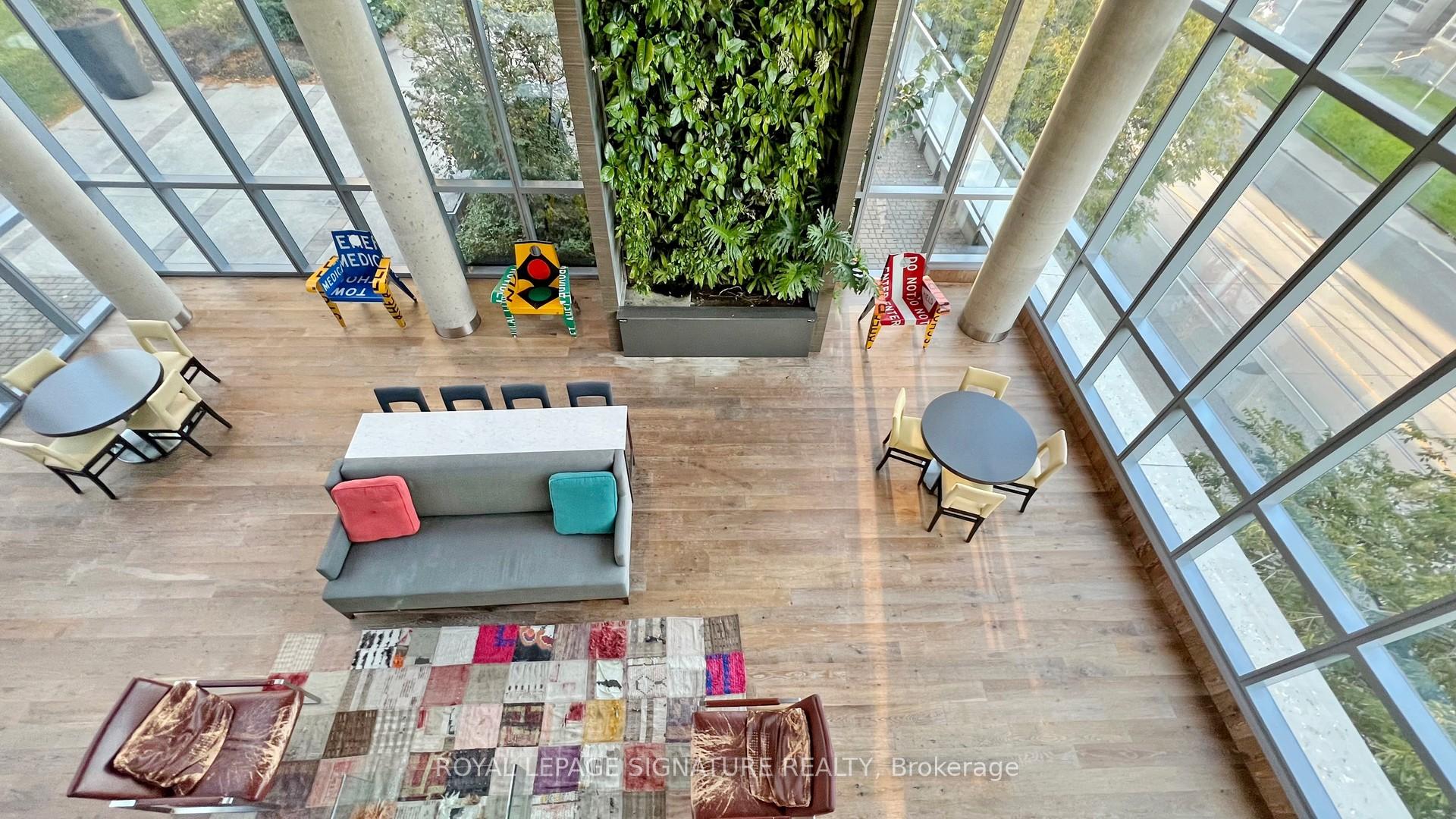 2 Bedrooms Condo at 25 Cole, Toronto For sale